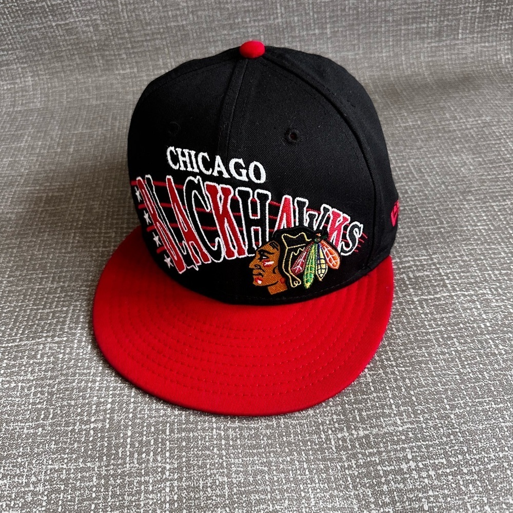 Chicago Blackhawks NFL Cap OS - Picture 5 of 13